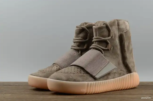Brown 750 Yeezy adidas Light Boost BY2456 0619